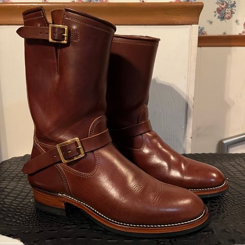 Attractions BILTBUCK Engineer Boots in Crust Horsebutt
