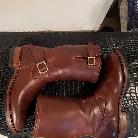 Attractions BILTBUCK Engineer Boots in Crust Horsebutt