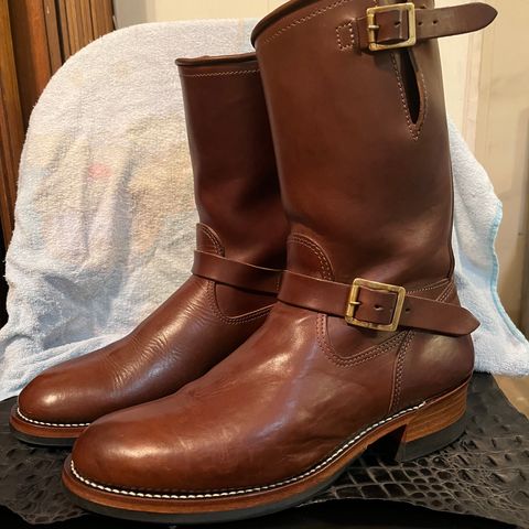 Attractions BILTBUCK Engineer Boots in Crust Horsebutt