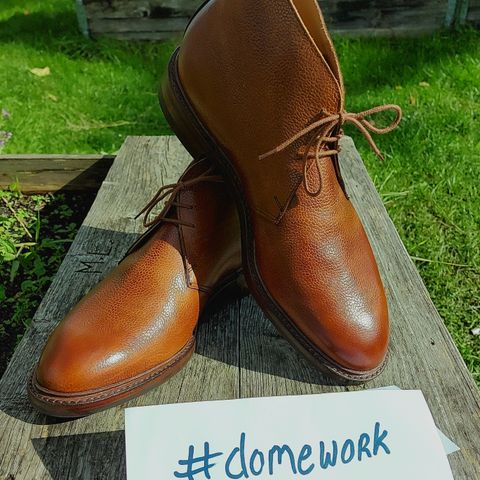 Crockett & Jones Chepstow in Tan Scotch Grain