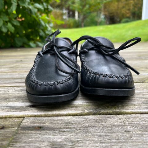 Yuketen Canoe Moc in Horween Black Chromexcel