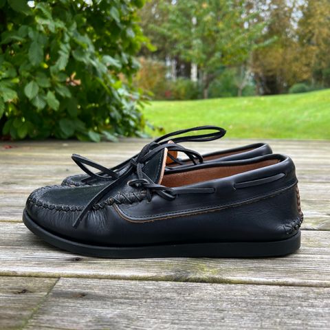 Yuketen Canoe Moc in Horween Black Chromexcel
