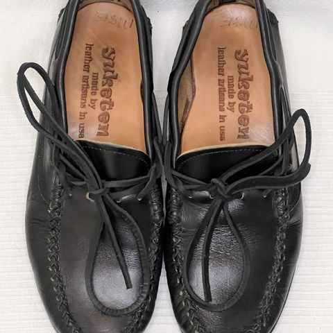 Yuketen Canoe Moc in Horween Black Chromexcel