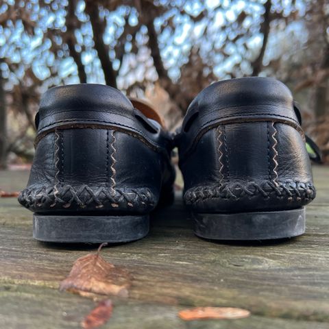 Yuketen Canoe Moc in Horween Black Chromexcel