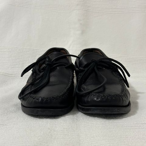 Yuketen Canoe Moc in Horween Black Chromexcel