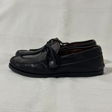 Yuketen Canoe Moc in Horween Black Chromexcel