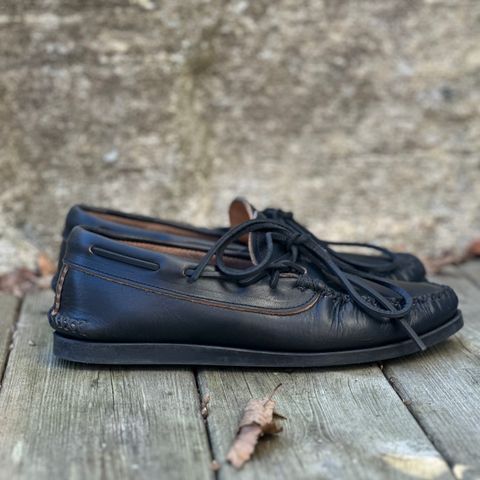 Yuketen Canoe Moc in Horween Black Chromexcel