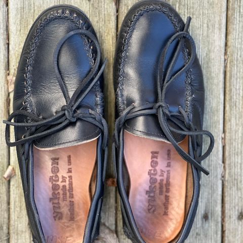 Yuketen Canoe Moc in Horween Black Chromexcel