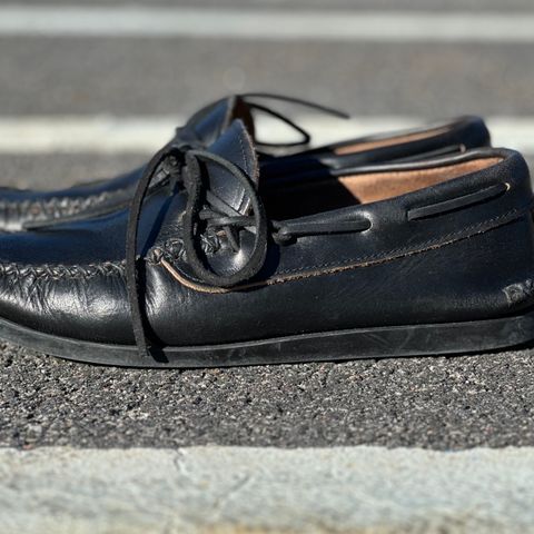 Yuketen Canoe Moc in Horween Black Chromexcel