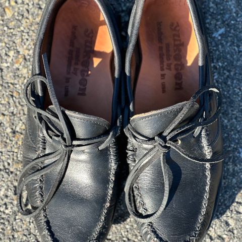 Yuketen Canoe Moc in Horween Black Chromexcel