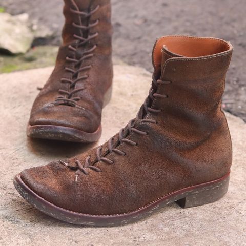 Briselblack The Buck Wholecut Lace to Toe in Horween Natural Chromexcel Roughout