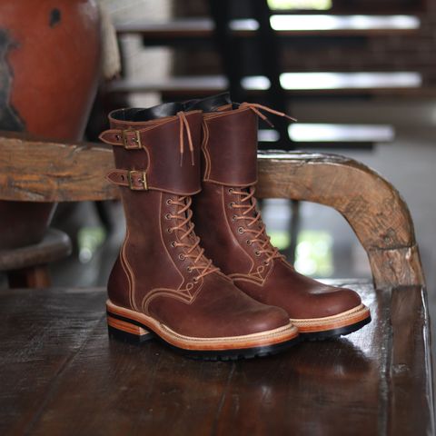 Fortis french army boots in Indonesian Red Brown Pull Up