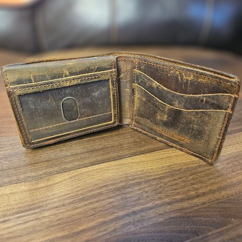 Search result thumbnail of Duvall Leather Bifold Wallet With Window in Bison
