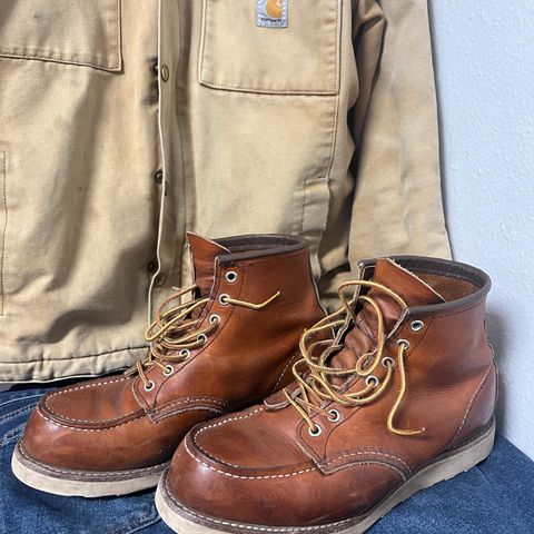 Red Wing 8-Inch Classic Moc in S.B. Foot Oro Legacy