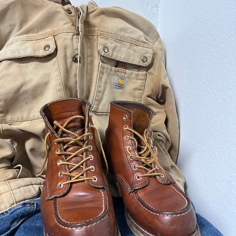 Red Wing 8-Inch Classic Moc in S.B. Foot Oro Legacy