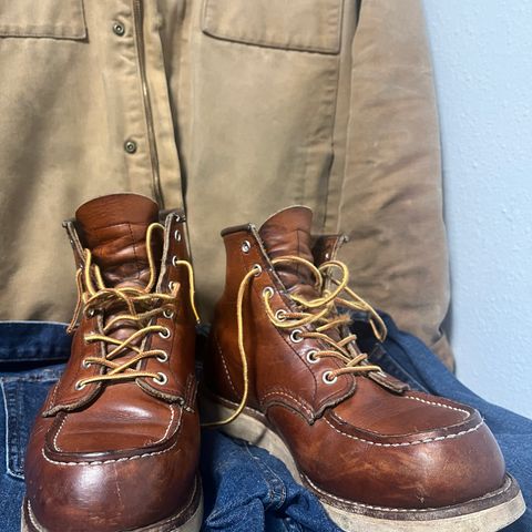 Red Wing 8-Inch Classic Moc in S.B. Foot Oro Legacy