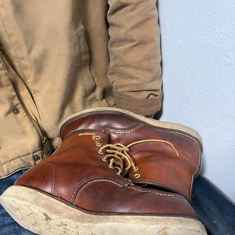 Red Wing 8-Inch Classic Moc in S.B. Foot Oro Legacy