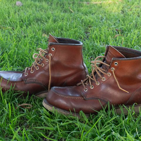 Red Wing 8-Inch Classic Moc in S.B. Foot Oro Legacy