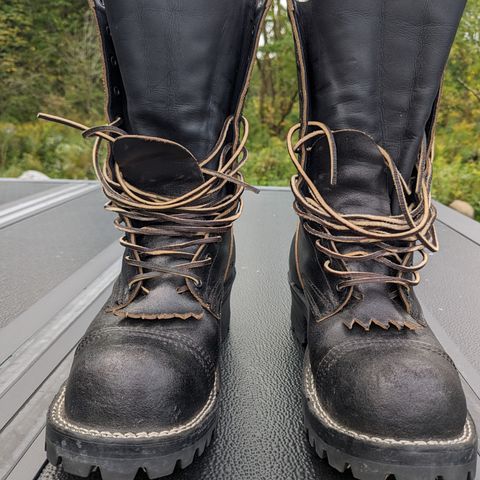 Nicks MTO in Horween Black Waxed Flesh