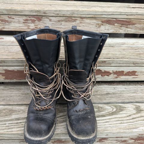 Nicks MTO in Horween Black Waxed Flesh