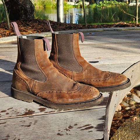 Tricker's Henry Country Dealer Boot in C.F. Stead Snuff Waxed Suede