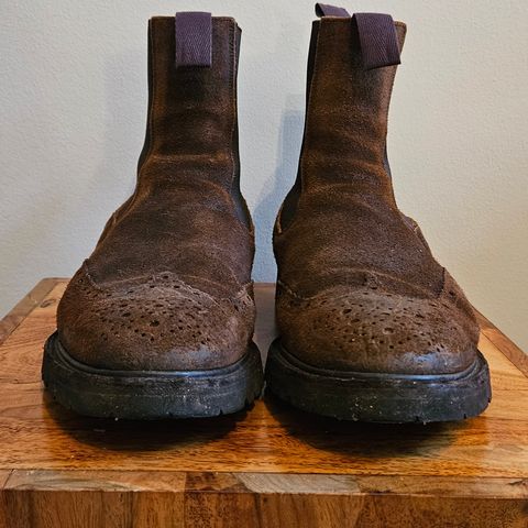 Tricker's Henry Country Dealer Boot in C.F. Stead Snuff Waxed Suede