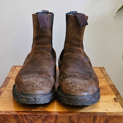 Tricker's Henry Country Dealer Boot in C.F. Stead Snuff Waxed Suede