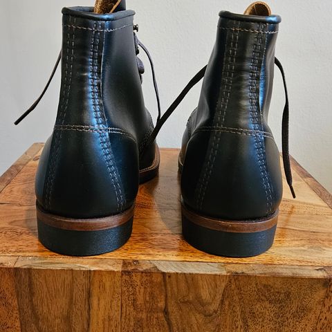 Red Wing Beckman Flatbox in S.B. Foot Black Klondike