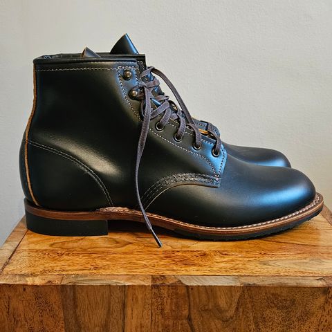 Red Wing Beckman Flatbox in S.B. Foot Black Klondike