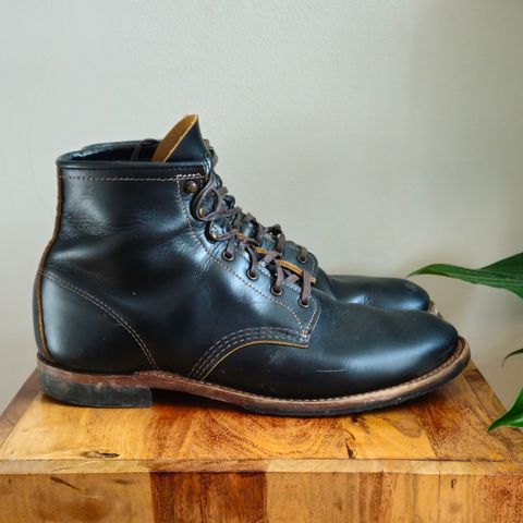 Red Wing Beckman Flatbox in S.B. Foot Black Klondike