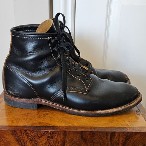 Red Wing Beckman Flatbox in S.B. Foot Black Klondike
