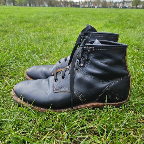 Red Wing Beckman Flatbox in S.B. Foot Black Klondike