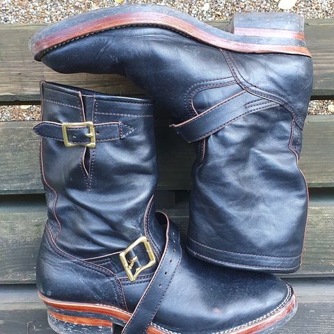 Benzein The Keeper Engineer Boot in Shinki Black Latigo Teacore Horsehide