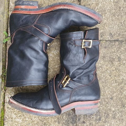 Benzein The Keeper Engineer Boot in Shinki Black Latigo Teacore Horsehide
