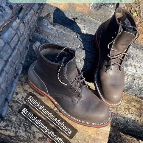 Nicks Falcon in Horween Charcoal Cypress
