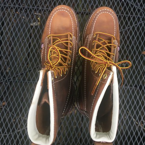 Thorogood 8" Moc Toe in Seidel Trail Crazy Horse