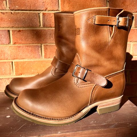 Wesco Boss Engineer Boot in Horween Natural Chromexcel