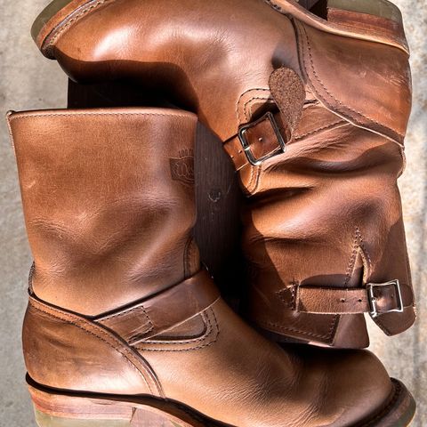 View photo of Wesco Boss Engineer Boot in Horween Natural Chromexcel