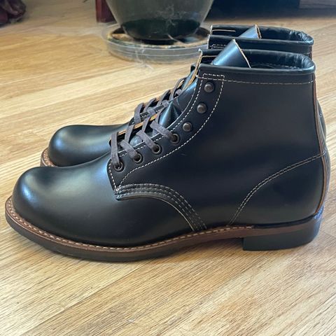 Red Wing Beckman Flatbox in S.B. Foot Black Klondike