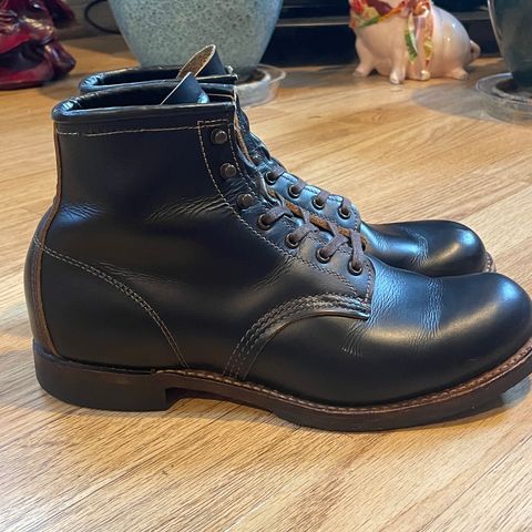 Red Wing Beckman Flatbox in S.B. Foot Black Klondike