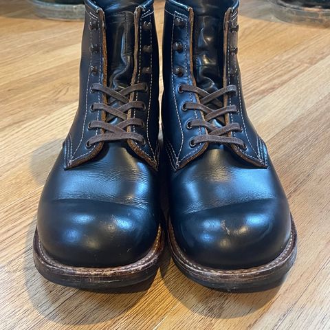 Red Wing Beckman Flatbox in S.B. Foot Black Klondike