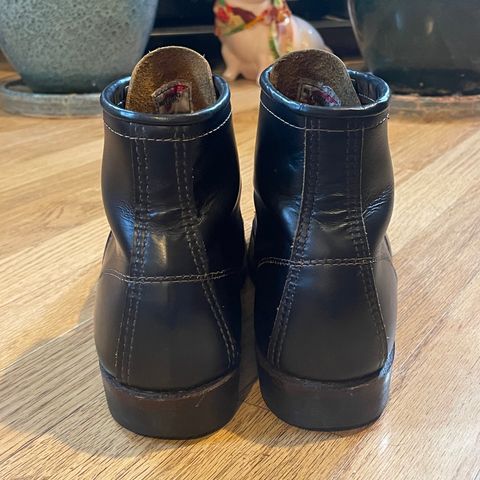 Red Wing Beckman Flatbox in S.B. Foot Black Klondike