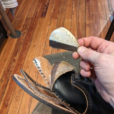 Red Wing Beckman Flatbox in S.B. Foot Black Klondike