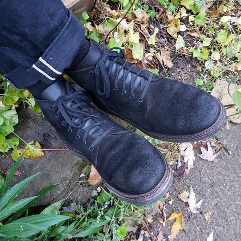 Oak Street Bootmakers Field Boot in Seidel Black Oiled Congo Shrunken Bison Roughout