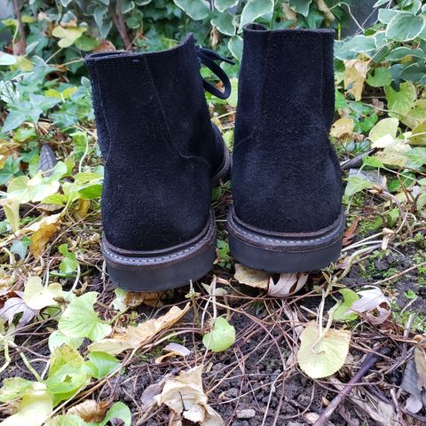 Oak Street Bootmakers Field Boot in Seidel Black Oiled Congo Shrunken Bison Roughout
