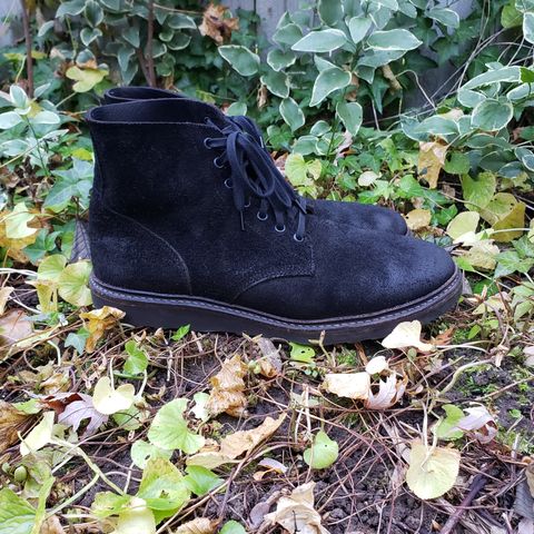 Oak Street Bootmakers Field Boot in Seidel Black Oiled Congo Shrunken Bison Roughout