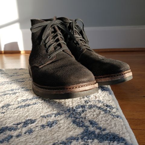 Oak Street Bootmakers Field Boot in Seidel Black Oiled Congo Shrunken Bison Roughout