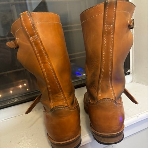 Rolling Dub Trio Roots 11” Engineer Boot in Natural Horsebutt
