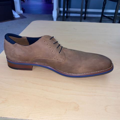 Johnston & Murphy Canton in Unknown Leather