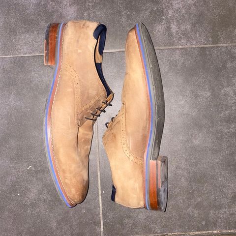 Johnston & Murphy Canton in Unknown Leather